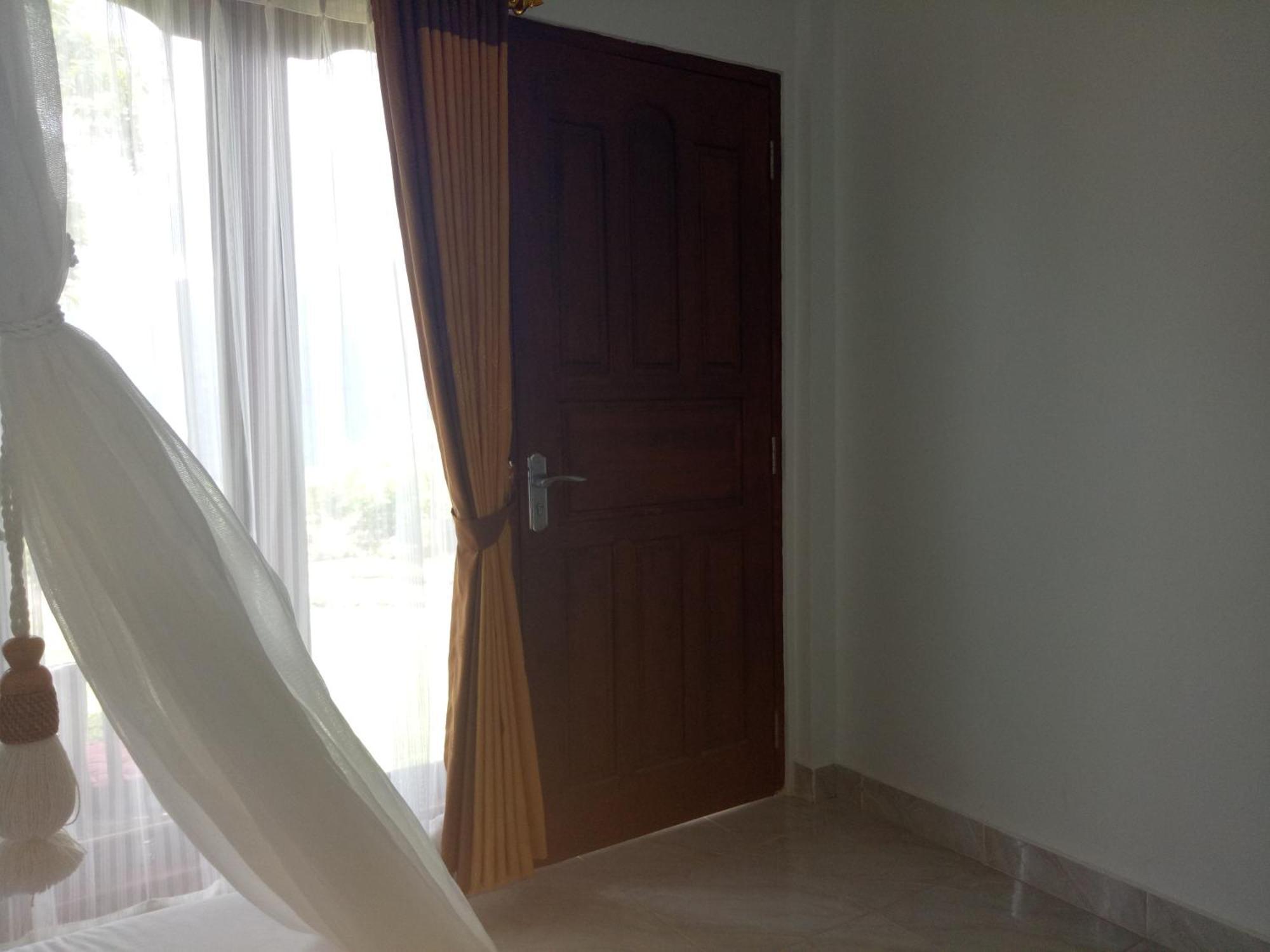 Aris Homestay And Warung Made Munduk Eksteriør bilde